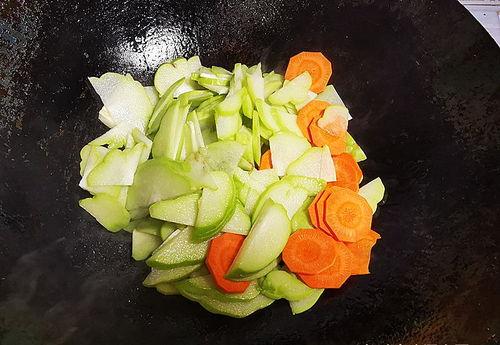 诸暨蛋糕店吃瓜,甜蜜瓜语，品味生活新篇章