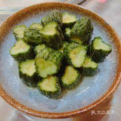 在门外吃瓜图片