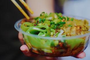 八一路吃瓜,瓜田里的欢乐时光