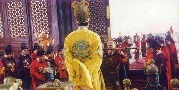 上朝吃瓜的短剧,上朝吃瓜，揭秘朝堂背后的秘密